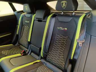 LAMBORGHINI URUS 2022 Image 32
