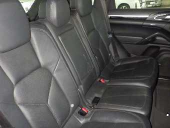 PORSCHE CAYENNE 2010 Image 6