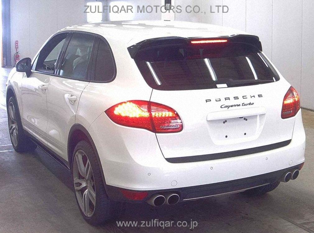 PORSCHE CAYENNE 2011 Image 5