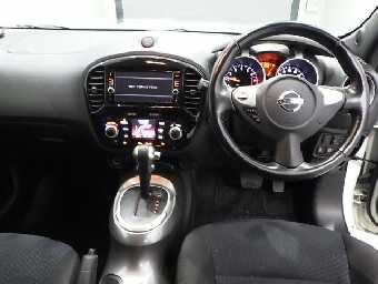 NISSAN JUKE 2017 Image 11