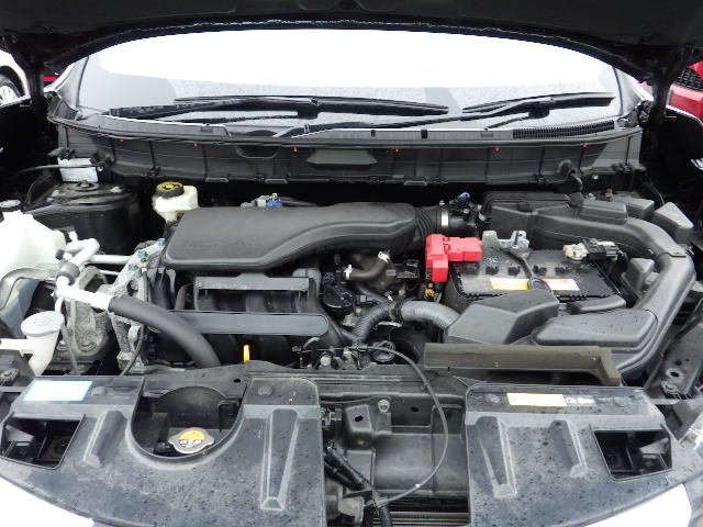 NISSAN X-TRAIL 2018 Image 25