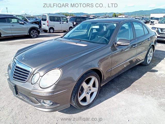 MERCEDES BENZ E CLASS 2007 Image 1