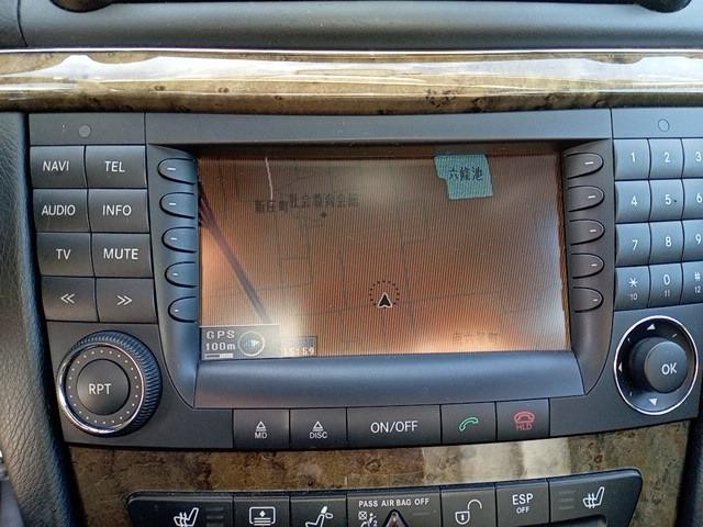 MERCEDES BENZ E CLASS 2007 Image 20