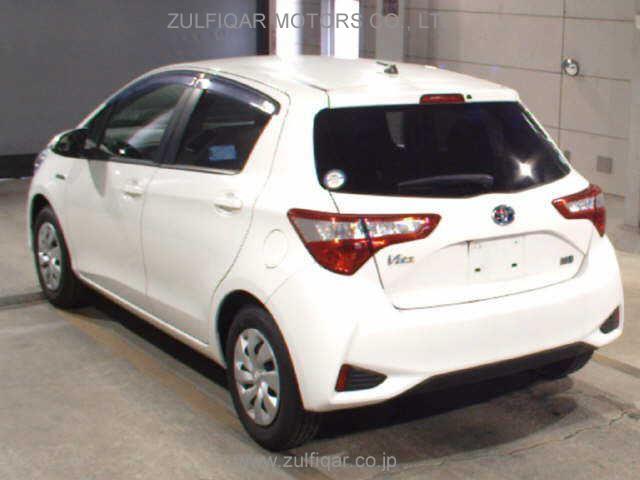 TOYOTA VITZ 2019 Image 2