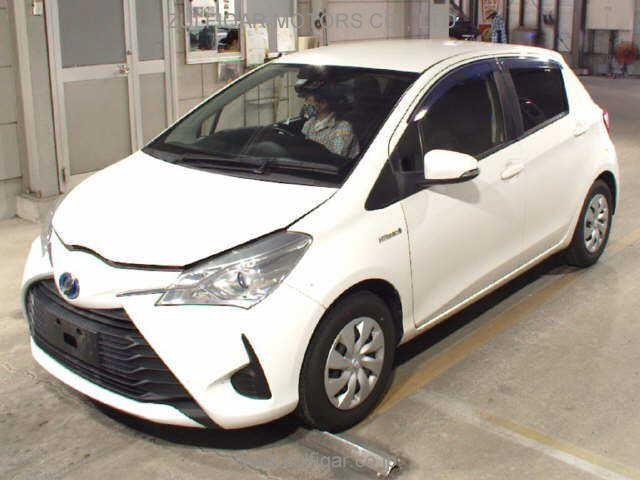 TOYOTA VITZ 2019 Image 4