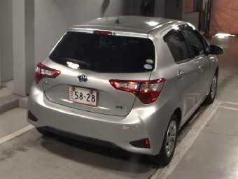 TOYOTA VITZ 2019 Image 5