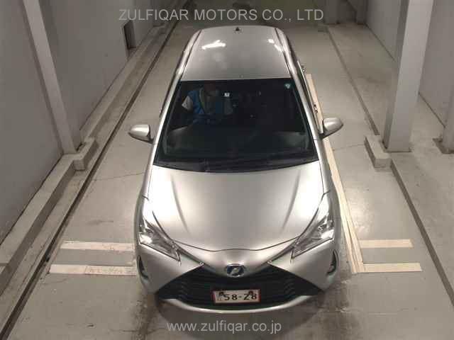 TOYOTA VITZ 2019 Image 6
