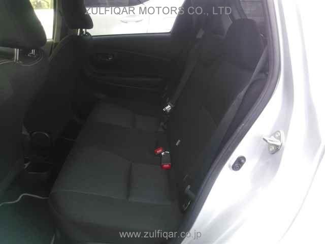 TOYOTA VITZ 2019 Image 9