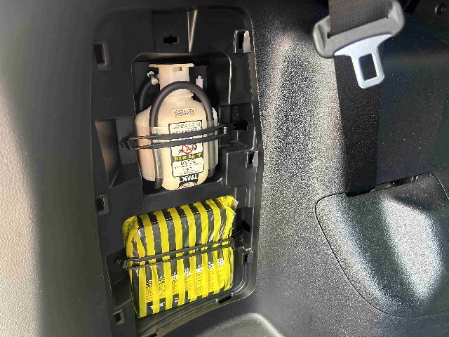 TOYOTA VOXY 2019 Image 28