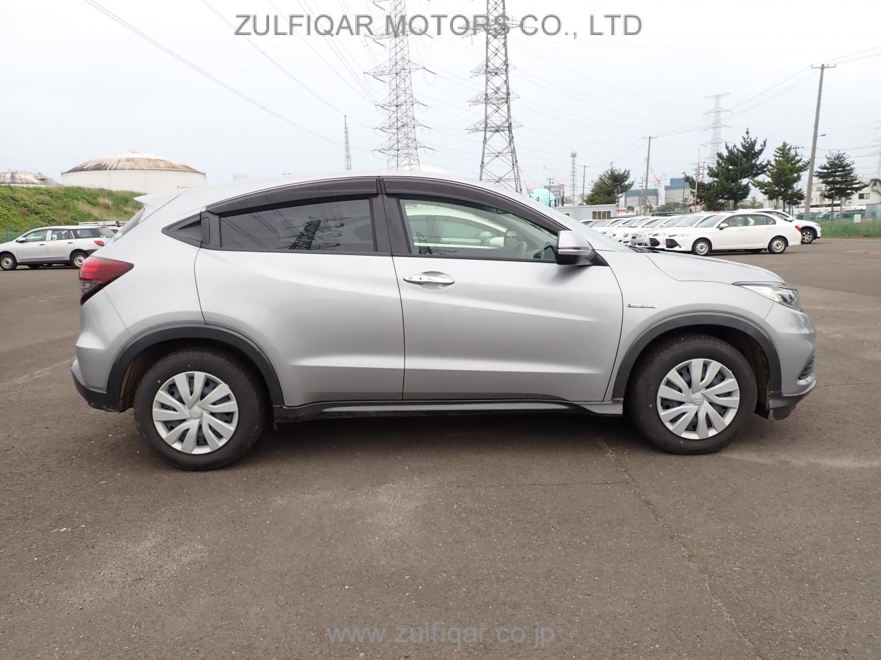 HONDA VEZEL 2018 Image 9