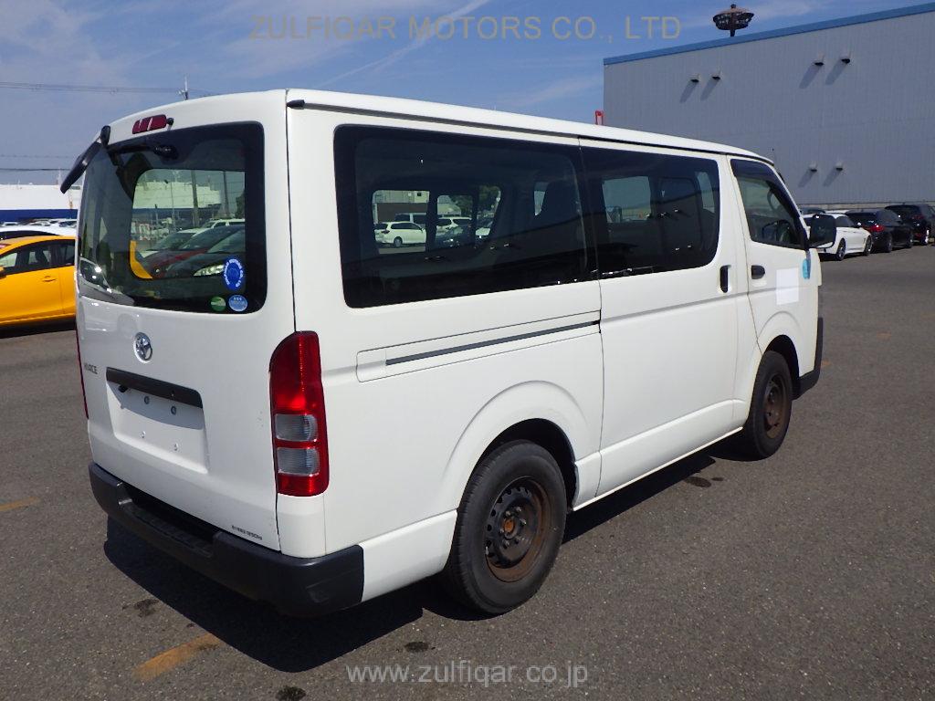 TOYOTA HIACE 2015 Image 33