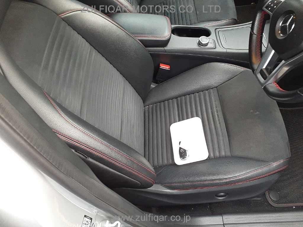 MERCEDES BENZ A CLASS 2013 Image 8