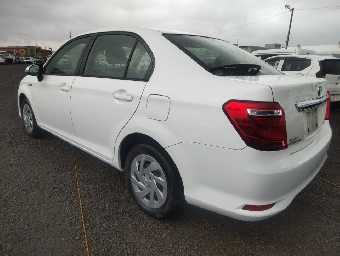 TOYOTA COROLLA AXIO 2019 Image 4