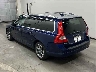 VOLVO V70 2012 Image 2