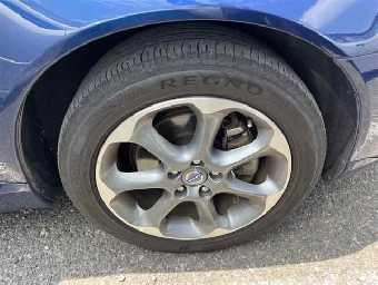 VOLVO V70 2012 Image 9