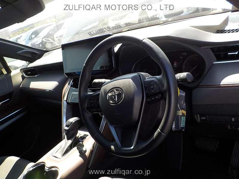 TOYOTA HARRIER 2021 Image 12
