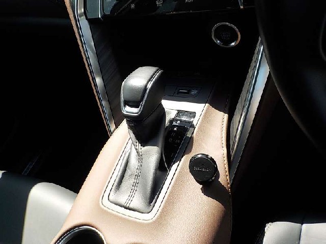 TOYOTA HARRIER 2021 Image 19