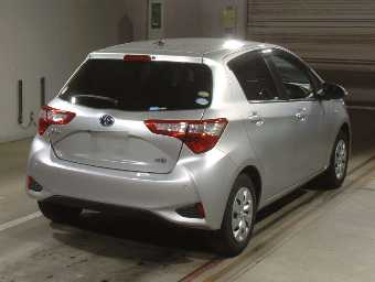 TOYOTA VITZ 2019 Image 2
