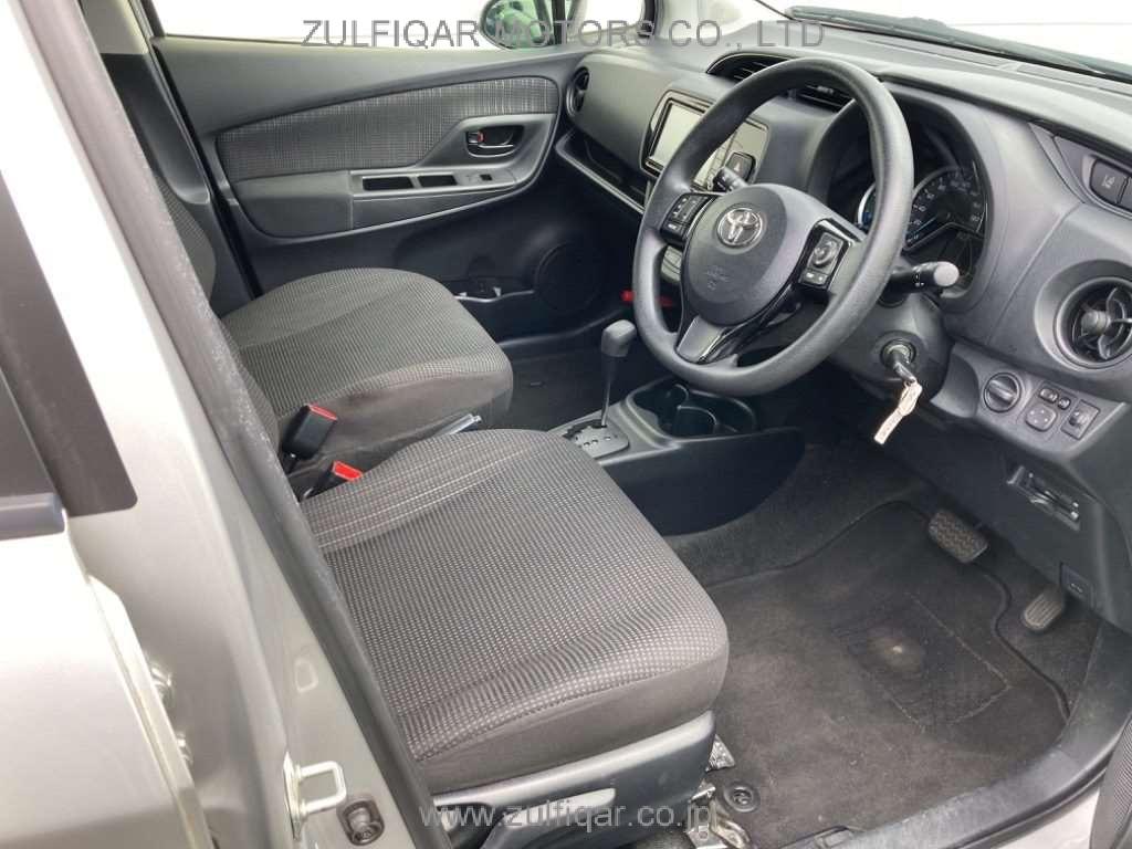 TOYOTA VITZ 2019 Image 5