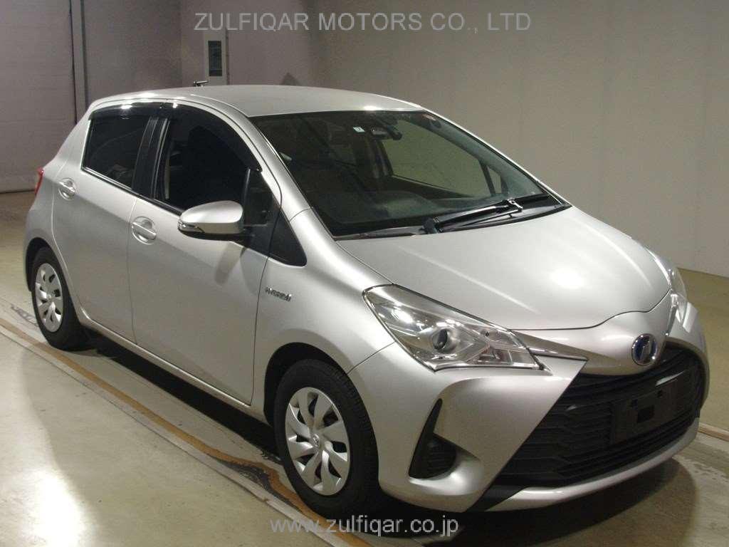 TOYOTA VITZ 2019 Image 3