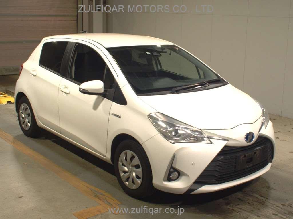 TOYOTA VITZ 2019 Image 3