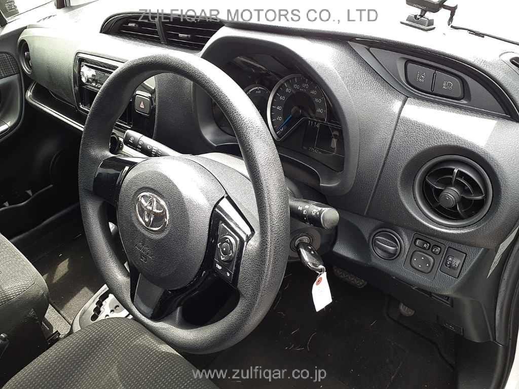 TOYOTA VITZ 2019 Image 7