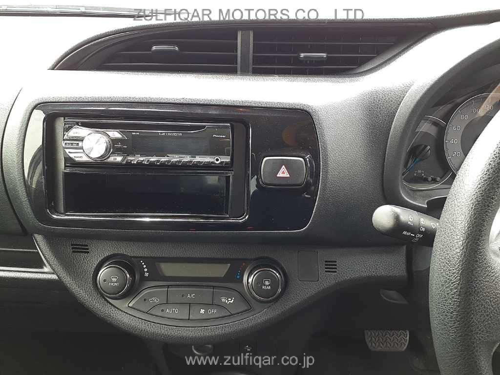 TOYOTA VITZ 2019 Image 10