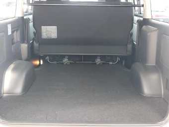 TOYOTA HIACE 2024 Image 13