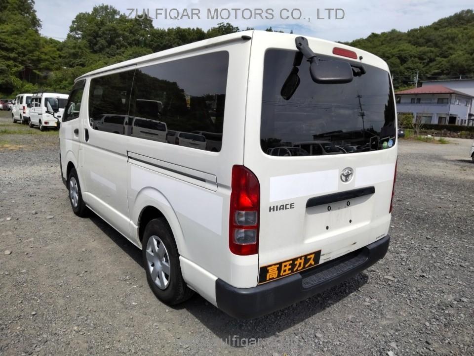 TOYOTA HIACE 2019 Image 4