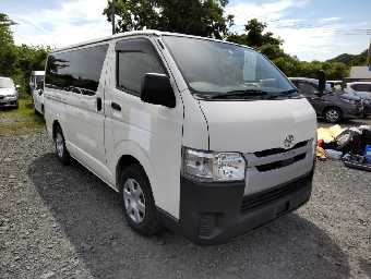 TOYOTA HIACE 2019 Image 6