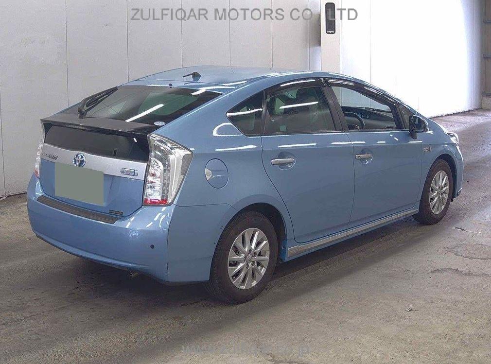 TOYOTA PRIUS PHV 2014 Image 5