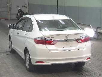 HONDA GRACE 2015 Image 2
