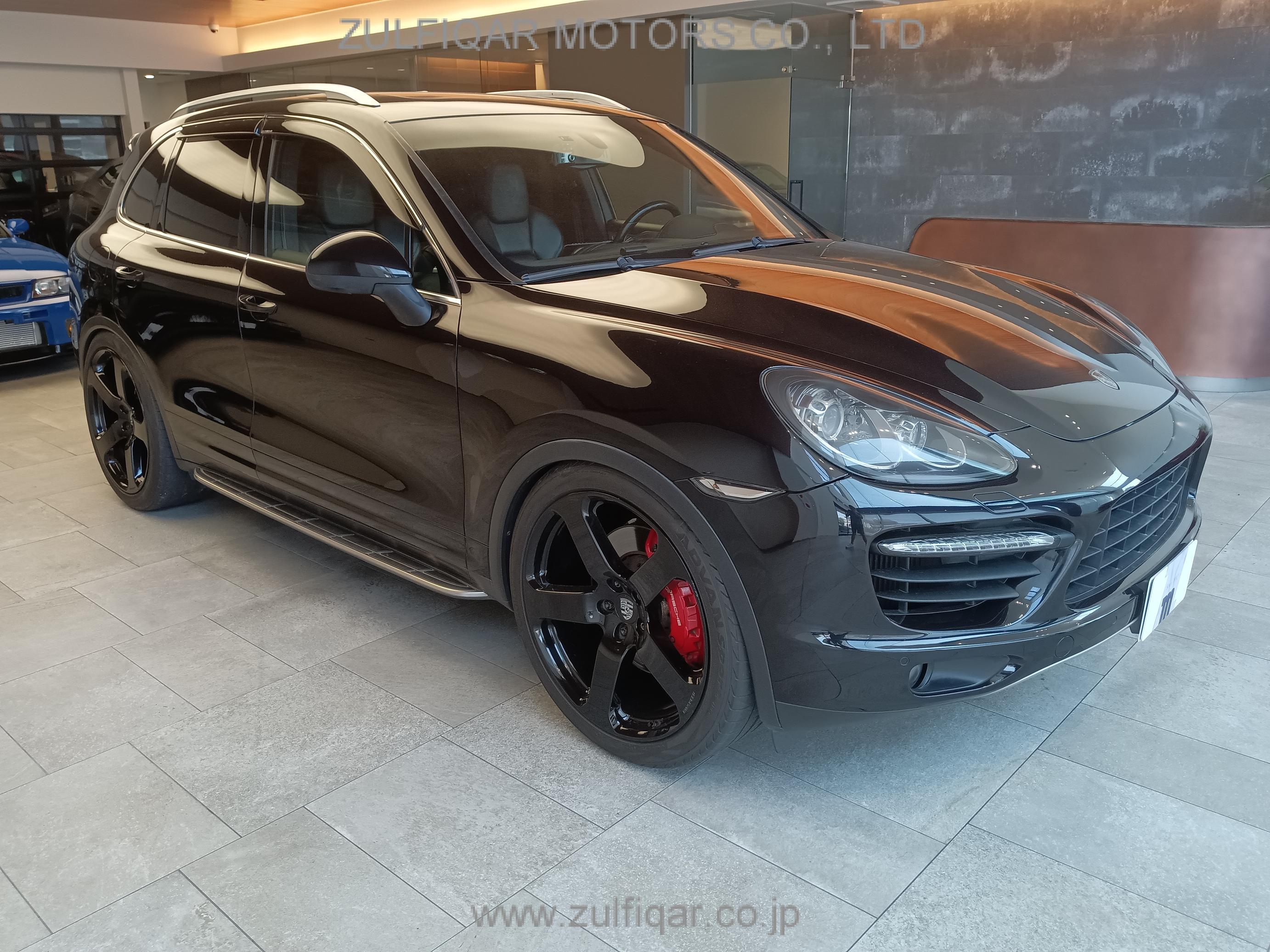 PORSCHE CAYENNE 2010 Image 3