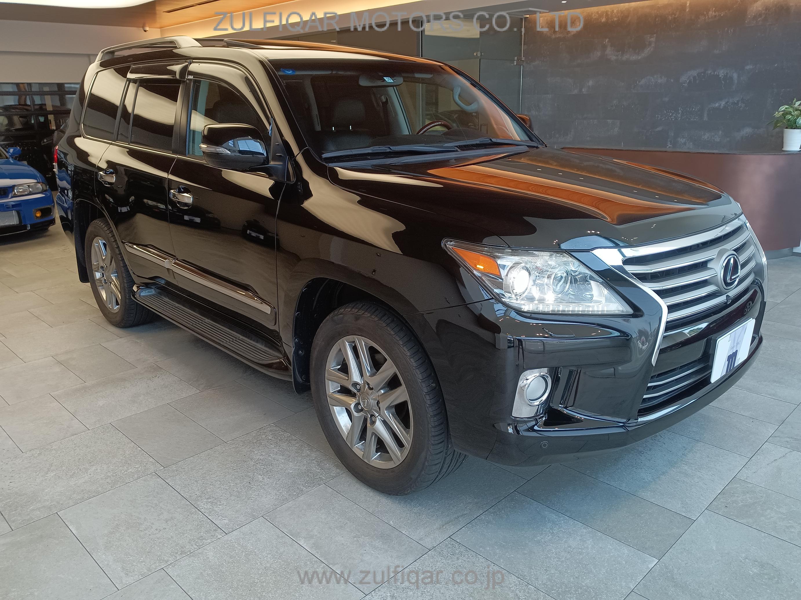 LEXUS LX 570 2013 Image 3