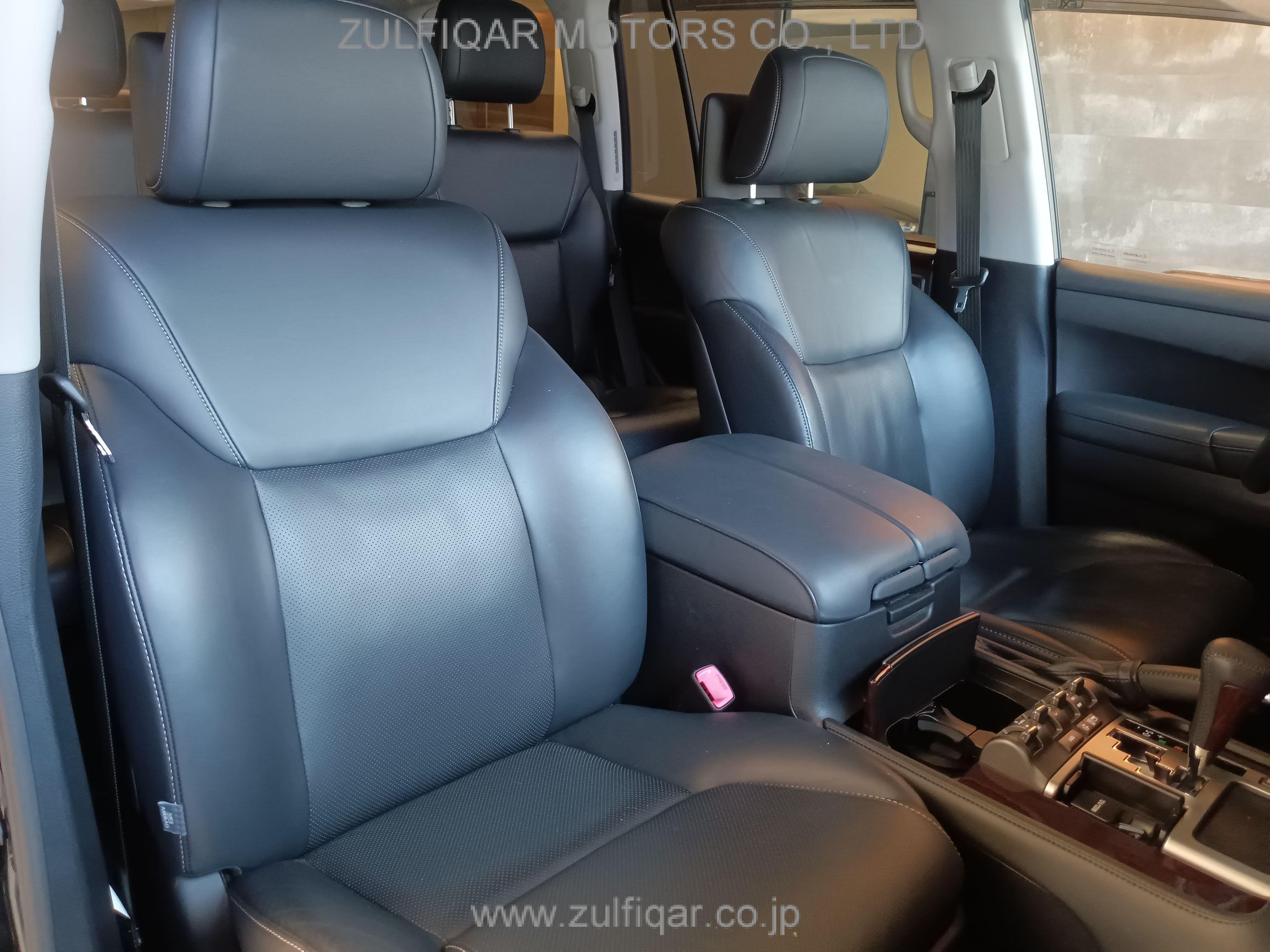 LEXUS LX 570 2013 Image 37