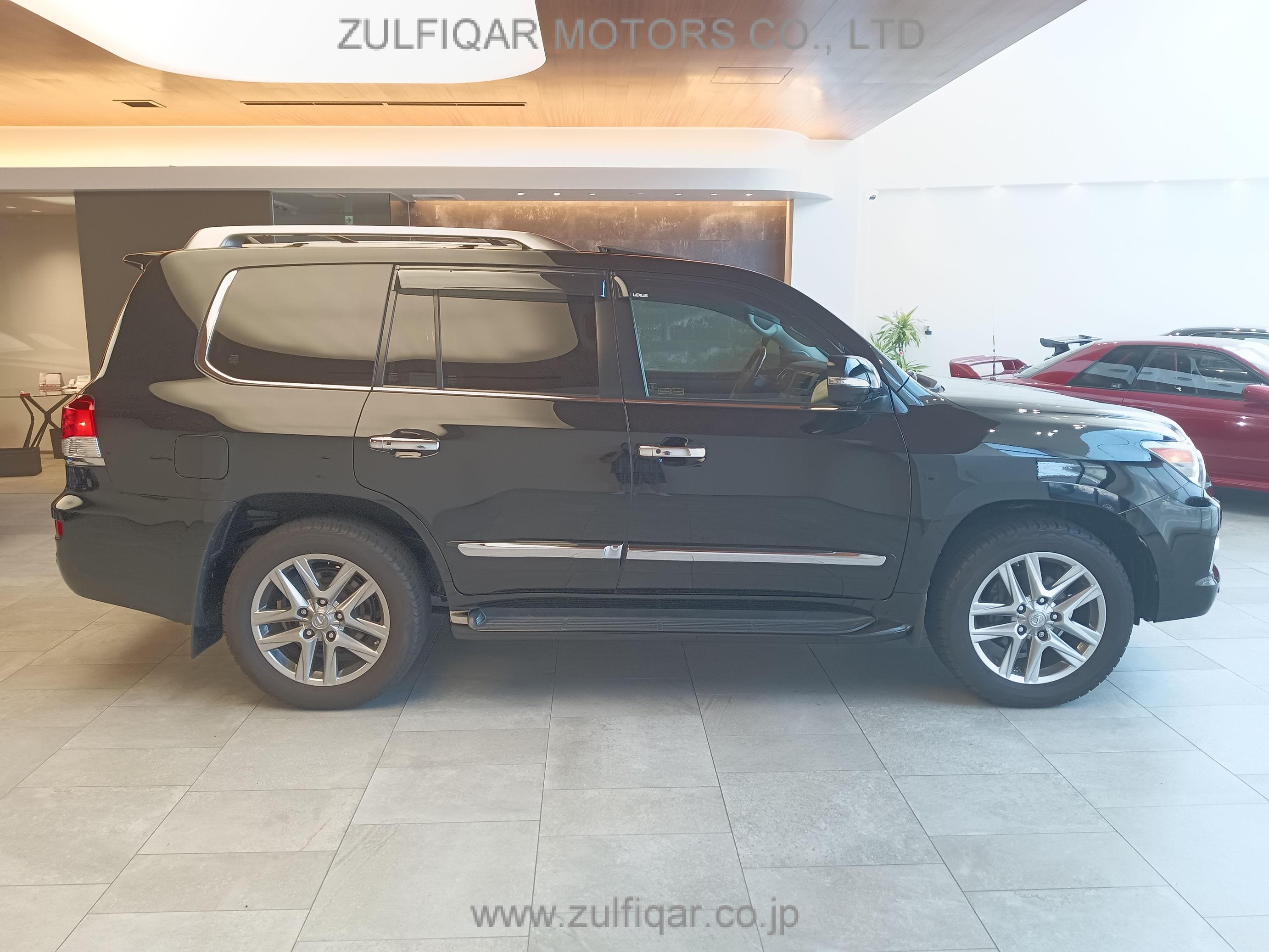 LEXUS LX 570 2013 Image 5