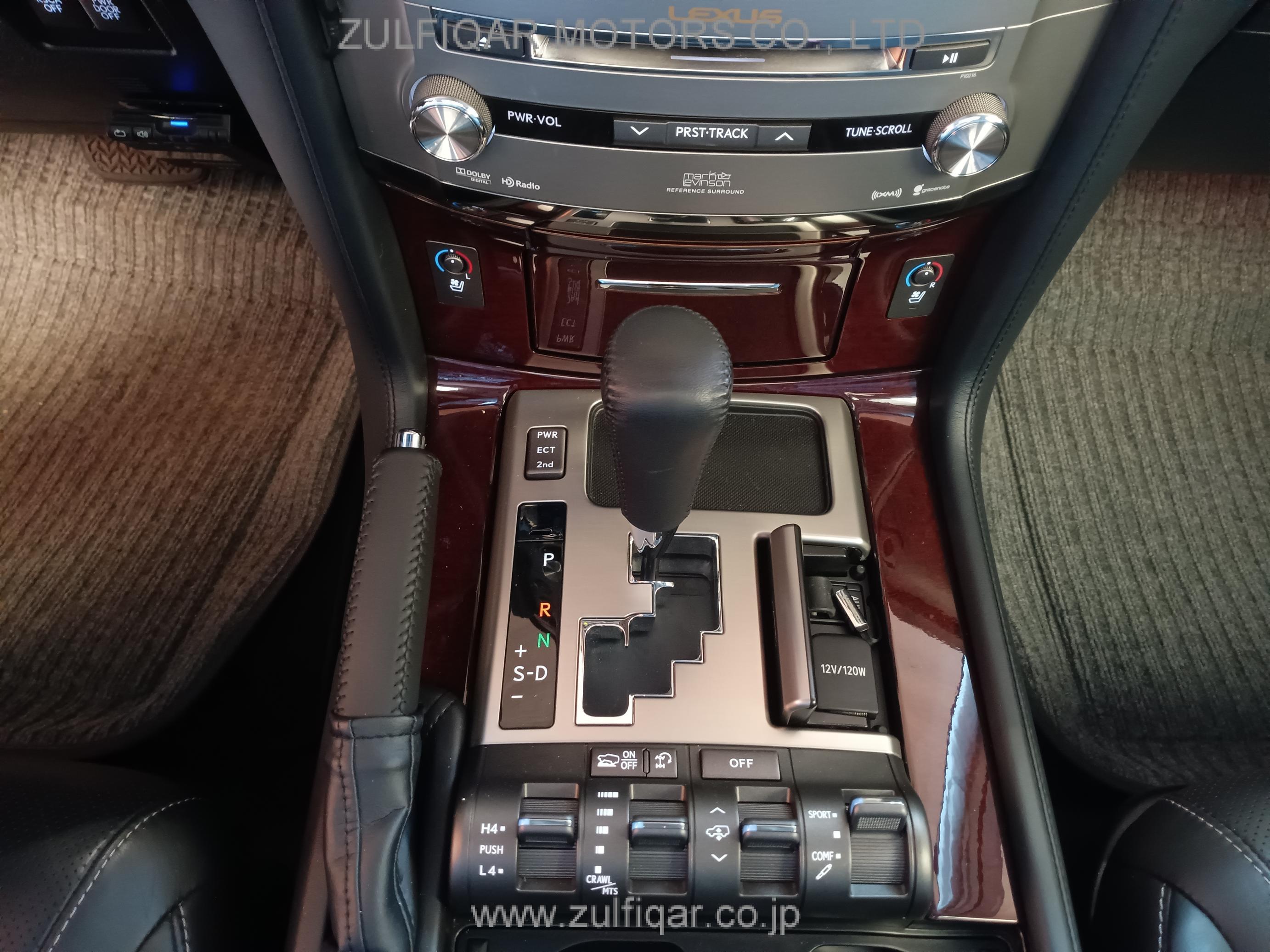 LEXUS LX 570 2013 Image 50