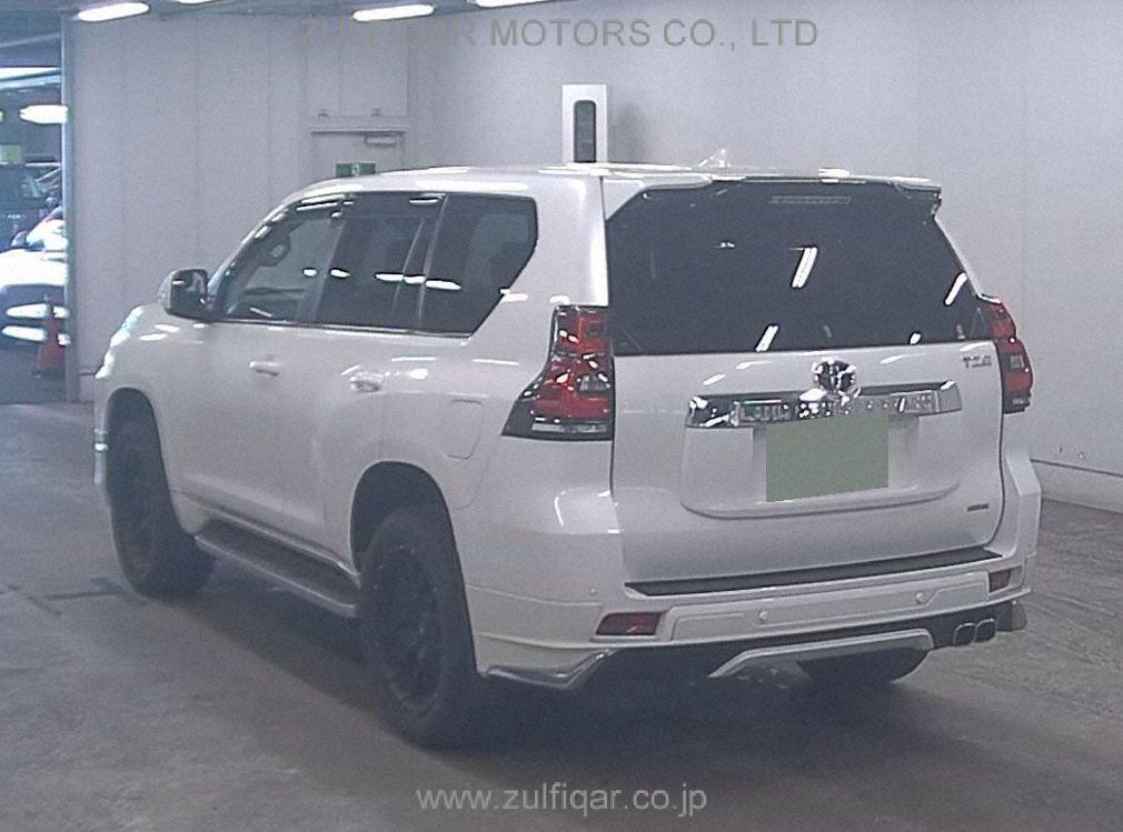 TOYOTA LAND CRUISER PRADO 2023 Image 2