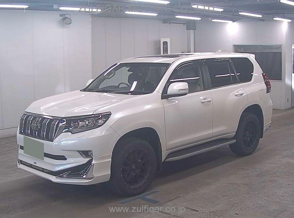 TOYOTA LAND CRUISER PRADO 2023 Image 4