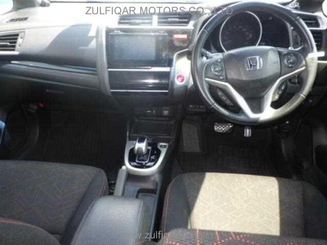 HONDA FIT HYBRID 2014 Image 3