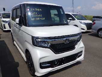 HONDA N-BOX CUSTOM 2020 Image 12