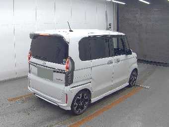 HONDA N-BOX CUSTOM 2020 Image 5