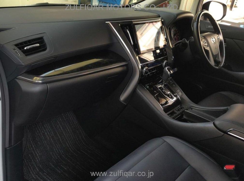 TOYOTA ALPHARD 2020 Image 3