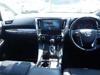 TOYOTA ALPHARD 2020 Image 7