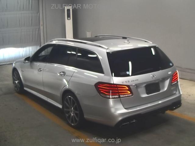 MERCEDES BENZ E CLASS STATION WAGON 2013 Image 2