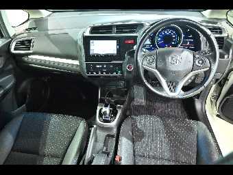 HONDA FIT HYBRID 2015 Image 3