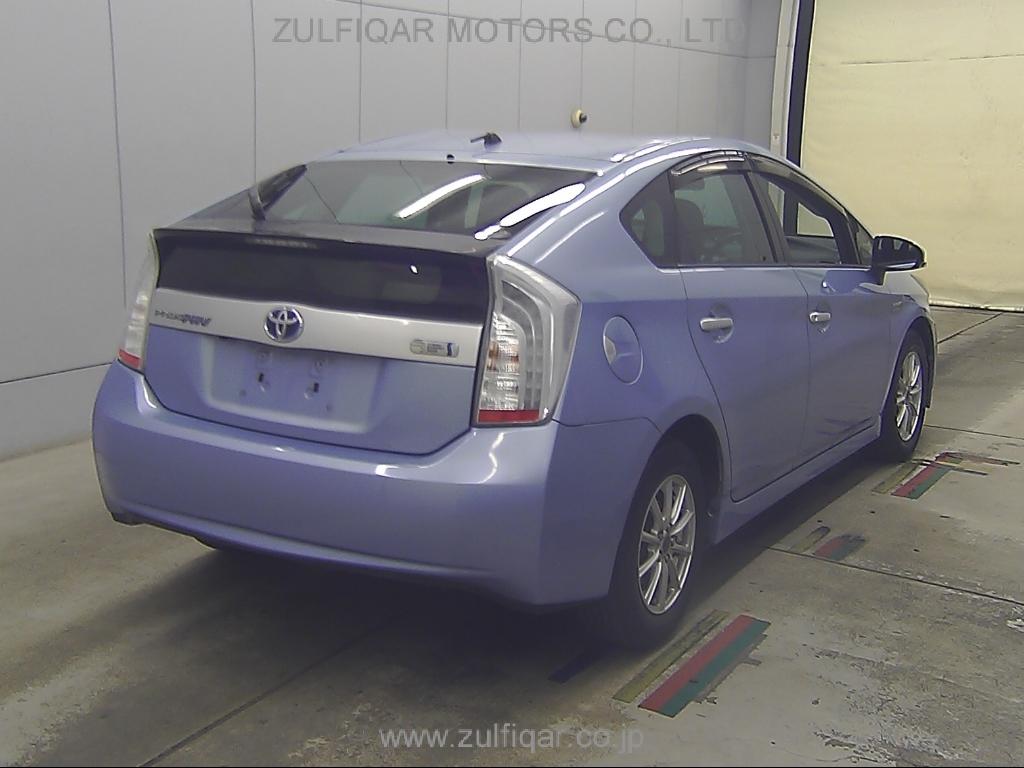 TOYOTA PRIUS PHV 2012 Image 2