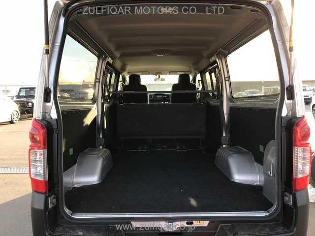 NISSAN NV350 CARAVAN 2019 Image 28