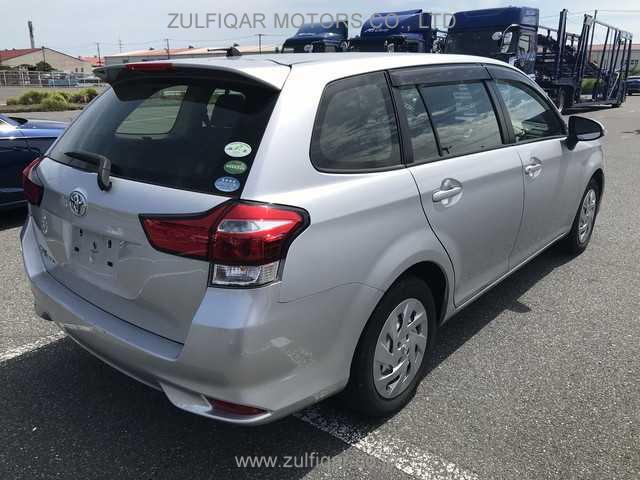 TOYOTA COROLLA FIELDER 2019 Image 10