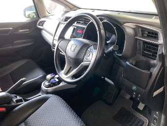 HONDA FIT HYBRID 2017 Image 5